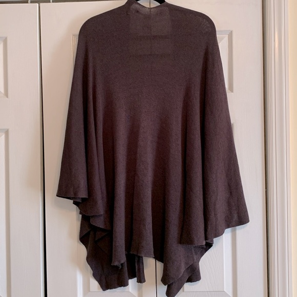 Soft Sureoundings,Grecian knit cape, size: one size small - X large, EUC - Picture 3 of 10